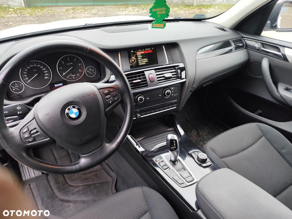 BMW X3 xDrive20d - 8