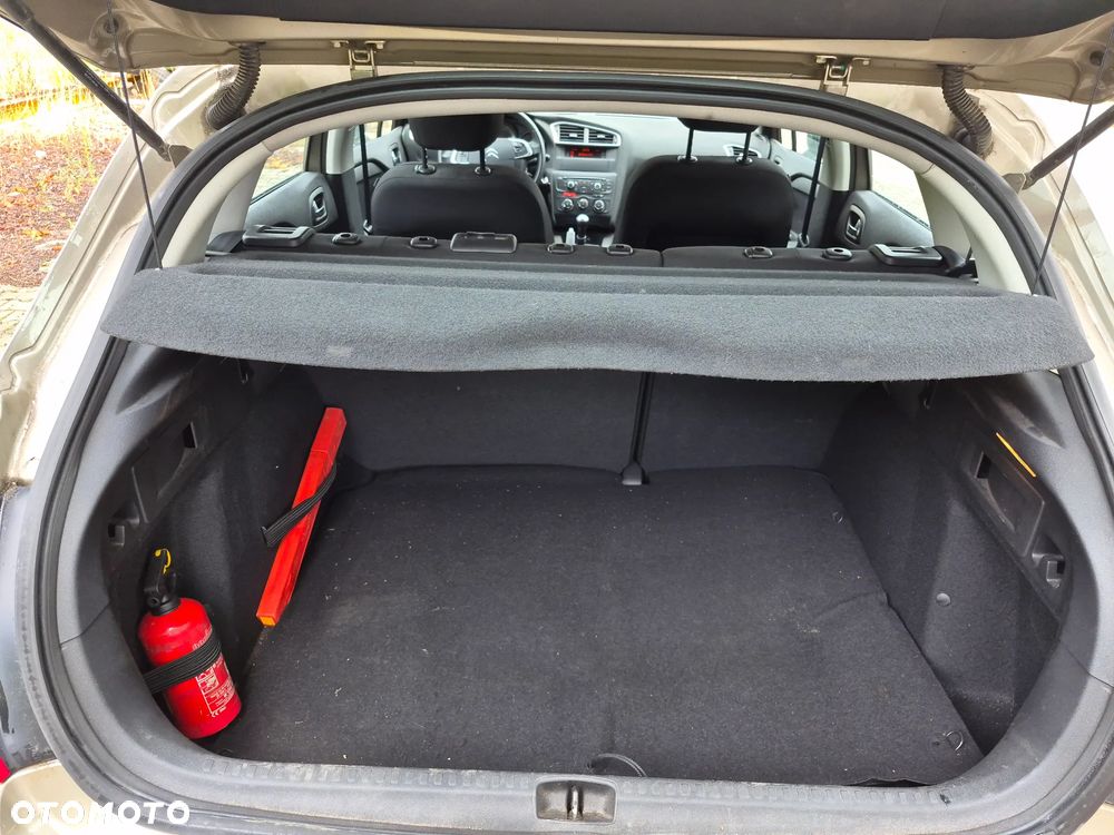Citroën C4 VTi 95 Attraction - 12