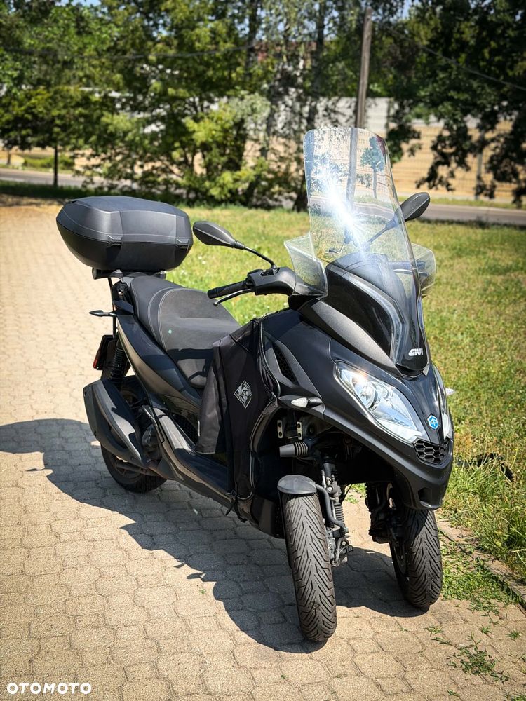 Piaggio MP-3 - 2