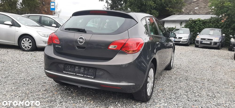 Opel Astra - 19