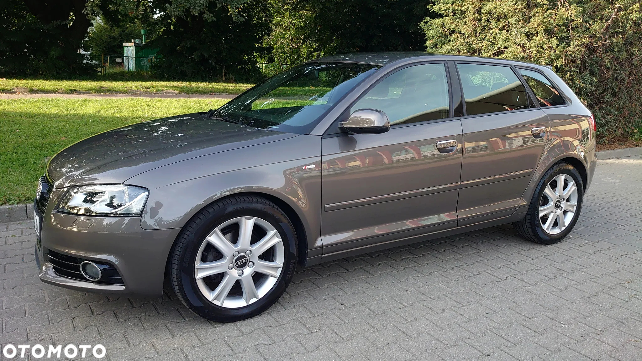 Audi A3 Sportback 2.0 TDI DPF S line Sportpaket - 2