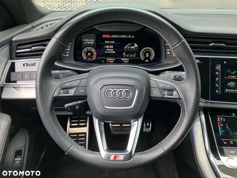 Audi Q8 - 12