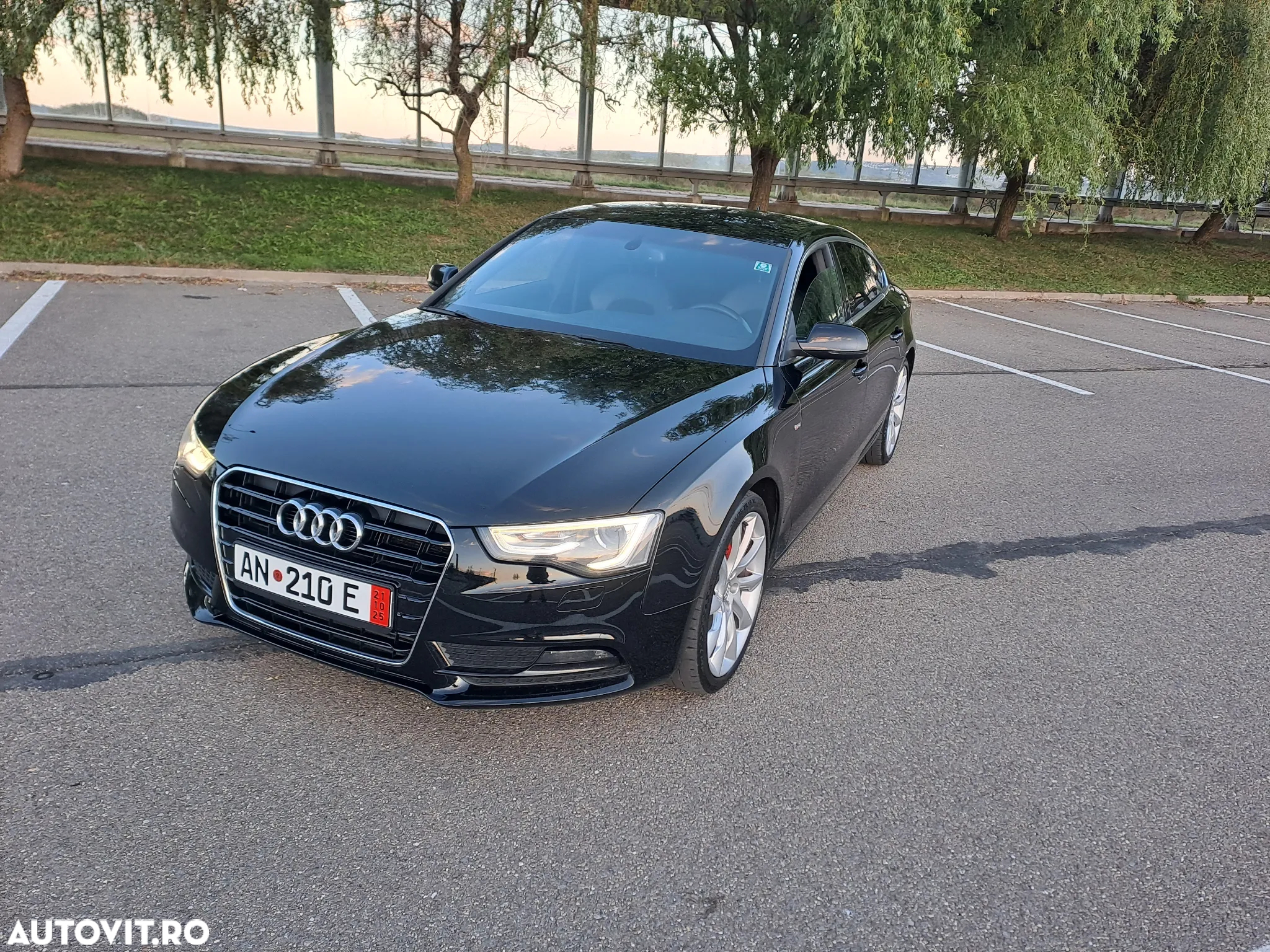 Audi A5 Sportback 2.0 TDI - 16