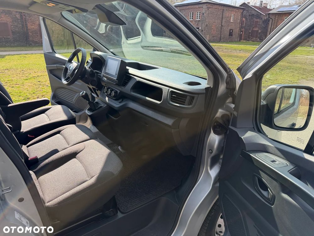 Renault Trafic - 8