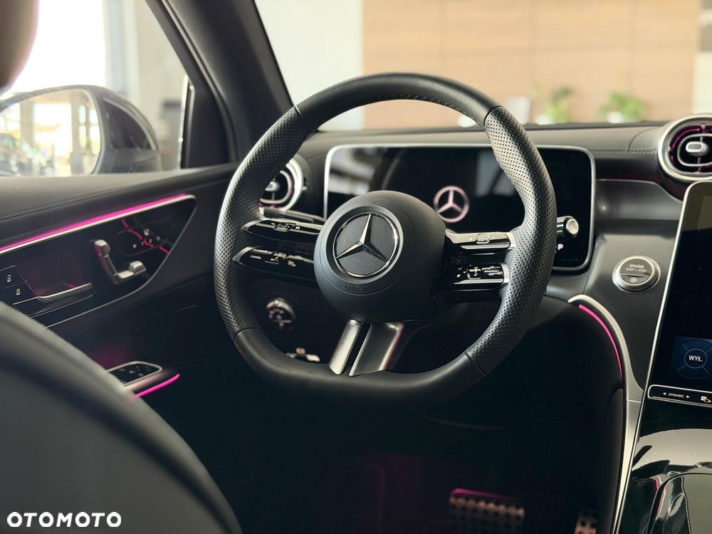 Mercedes-Benz GLC 220 d mHEV 4-Matic AMG Line - 12