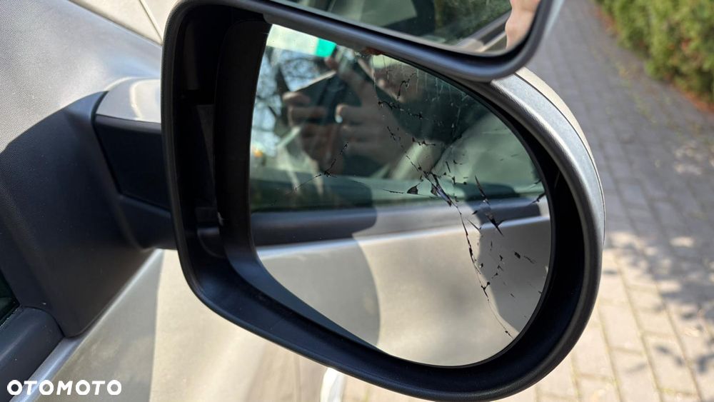 Renault Clio TCe 100 TomTom Edition - 12