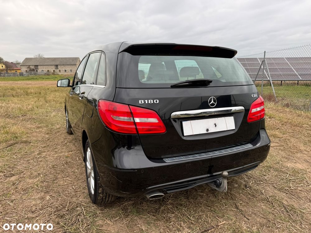 Mercedes-Benz Klasa B 180 CDI BlueEFFICIENCY Edition 1 - 33