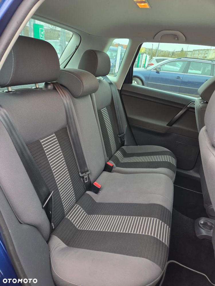 Volkswagen Polo - 24