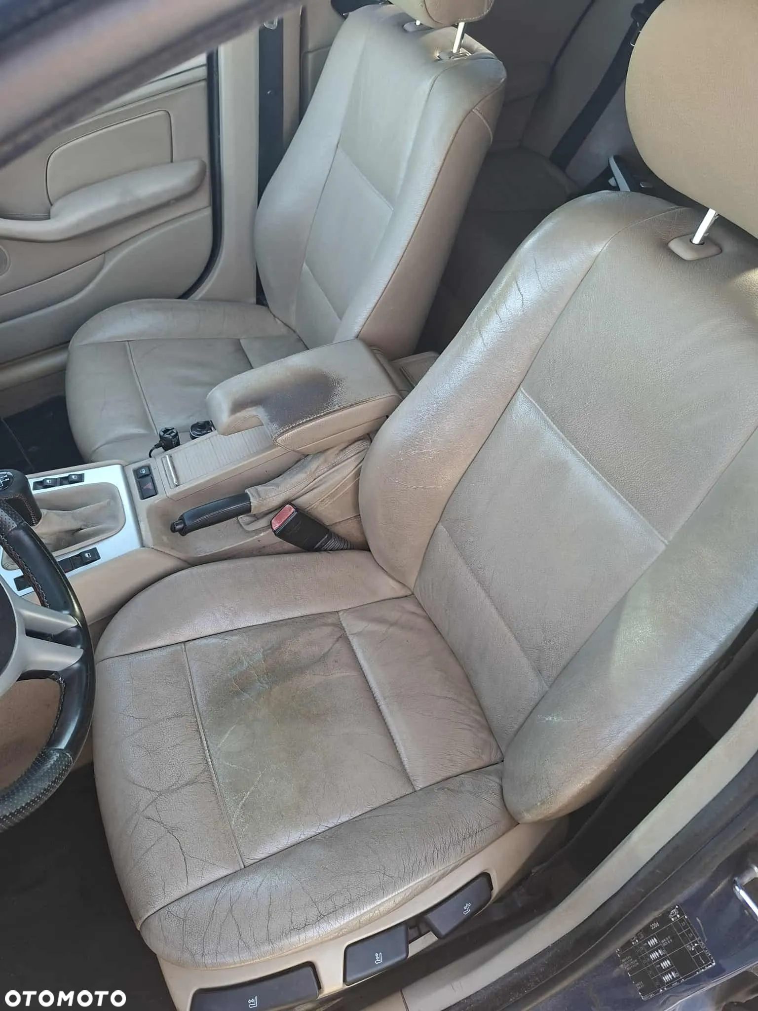 BMW Seria 3 330d - 14