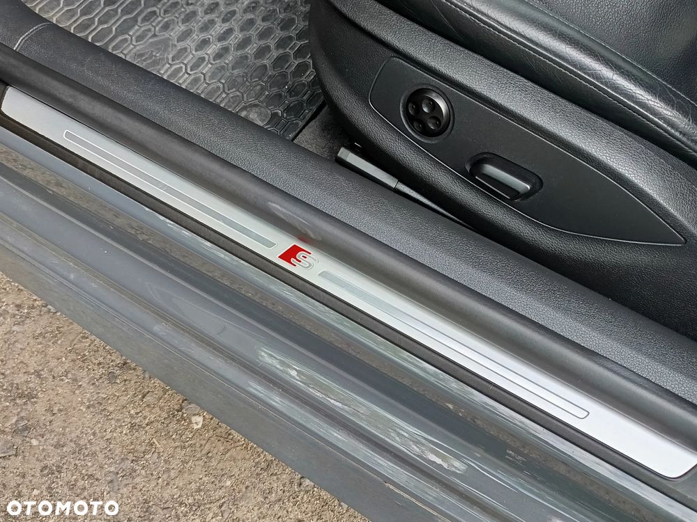 Audi A3 Cabrio 2.0 TFSI quattro S tronic design - 22