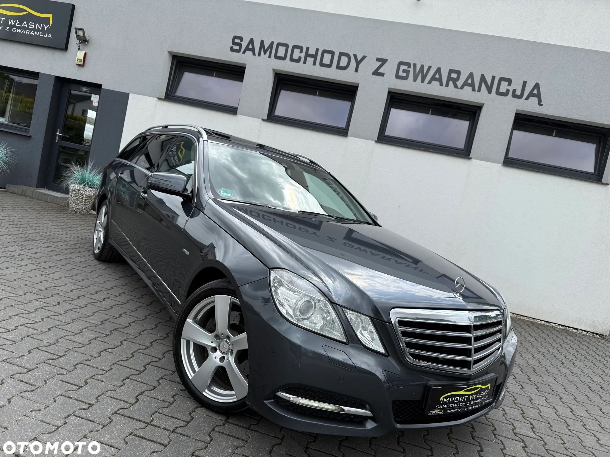 Mercedes-Benz Klasa E 350 T CDI DPF 4Matic BlueEFFICIENCY 7G-TRONIC - 1