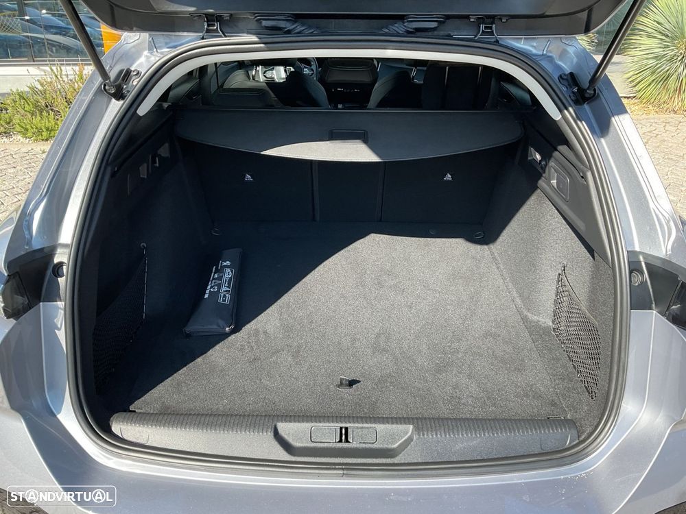 Peugeot 308 SW 1.5 BlueHDi Allure Pack EAT8 - 14