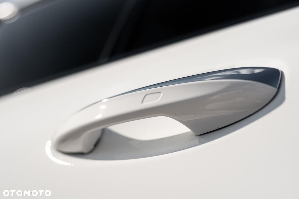 Mercedes-Benz GLE - 40