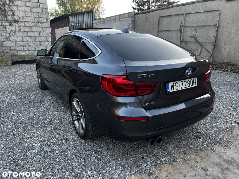 BMW 3GT 330i Sport Line - 14