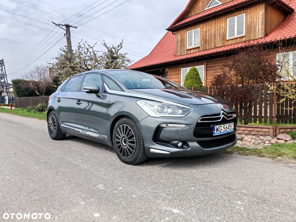 Citroën DS5 2.0 HDi SportChic - 1