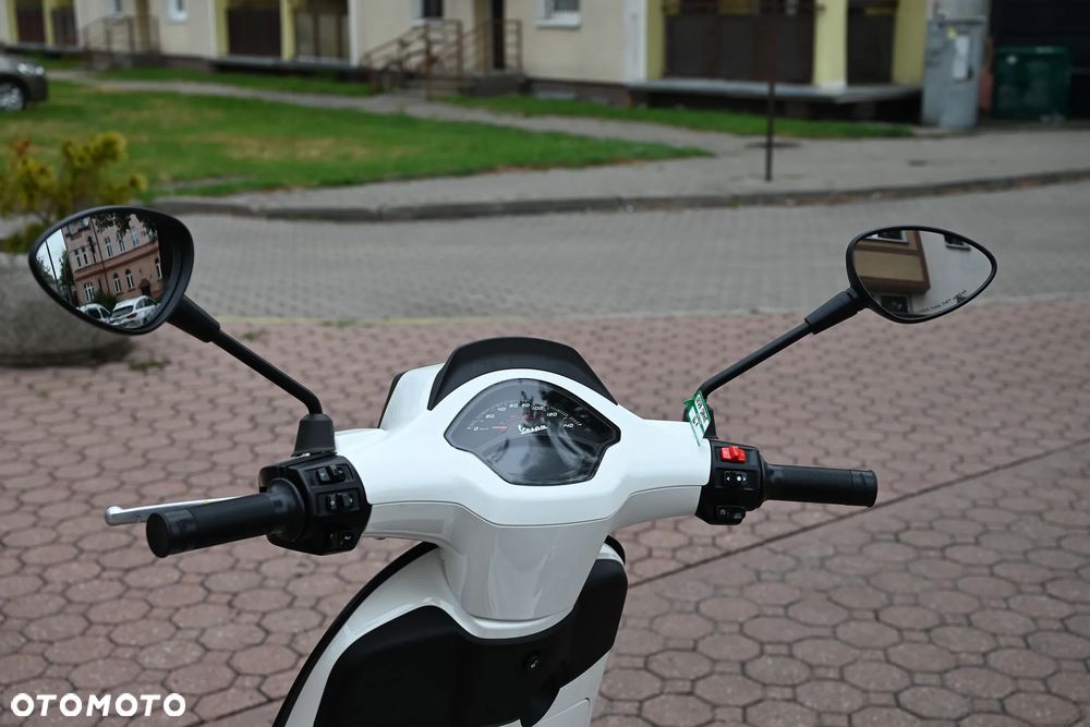 Vespa Sprint - 5