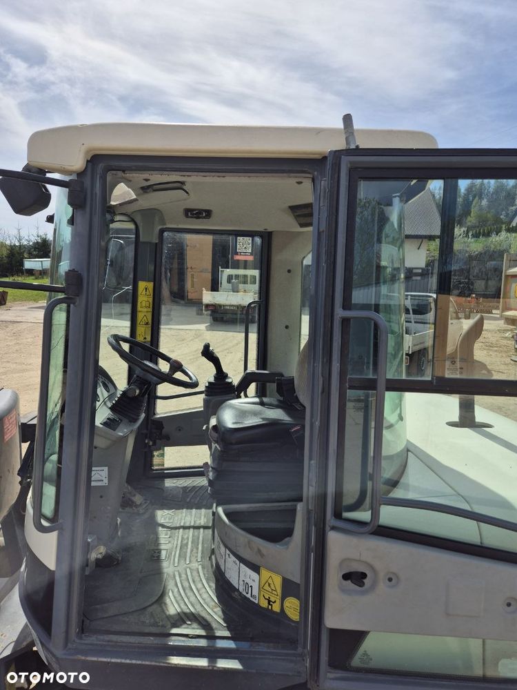 Terex TL70S - 8