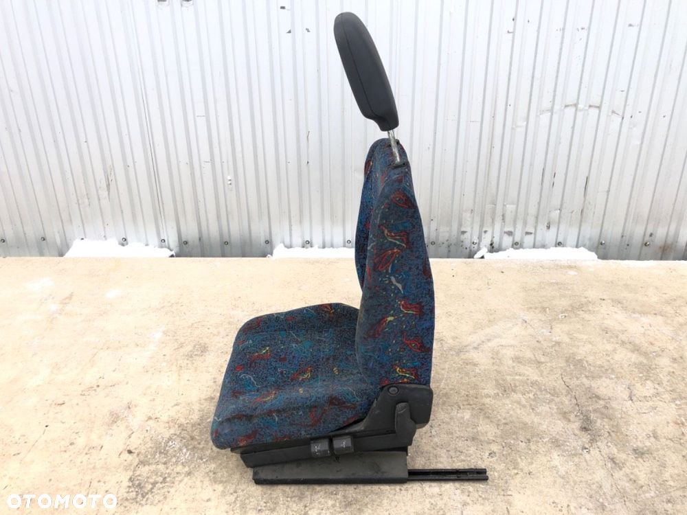 FOTEL KIEROWCY - 258.00 PLN - AUTOSAN H7.10.02 - 5