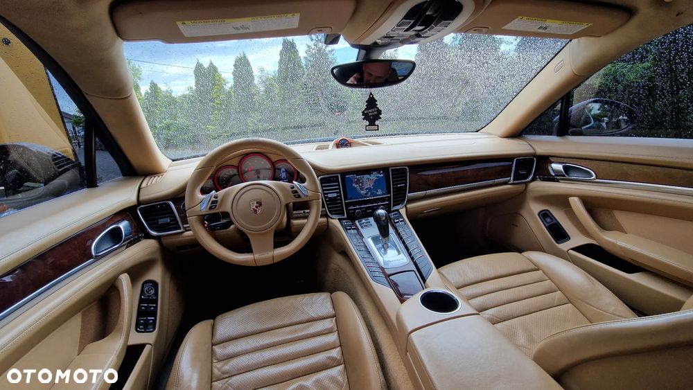 Porsche Panamera S PDK - 8