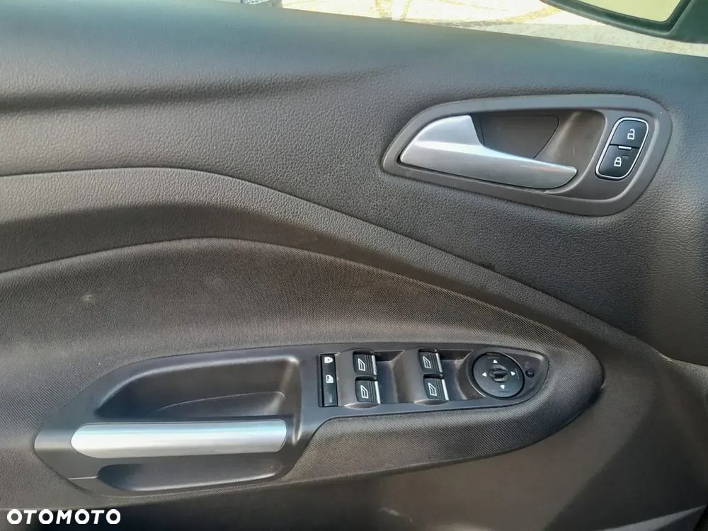 Ford C-MAX - 18