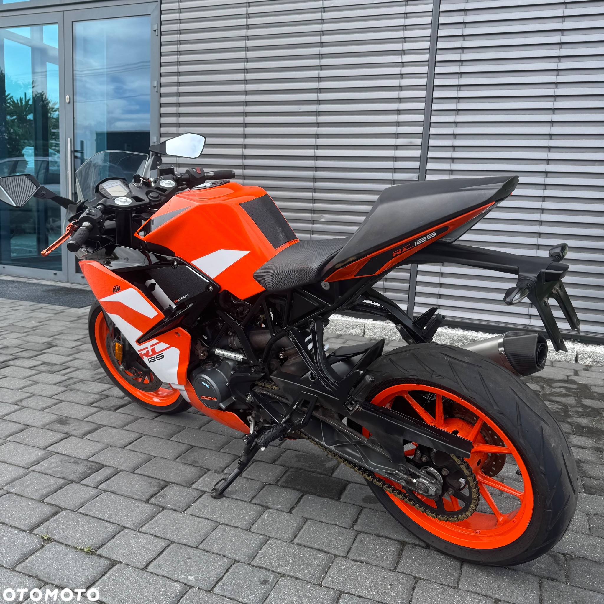 KTM RC 125 - 11