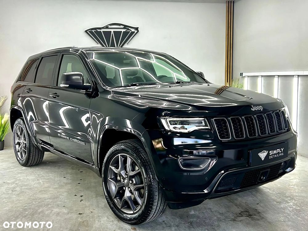 Jeep Grand Cherokee - 20