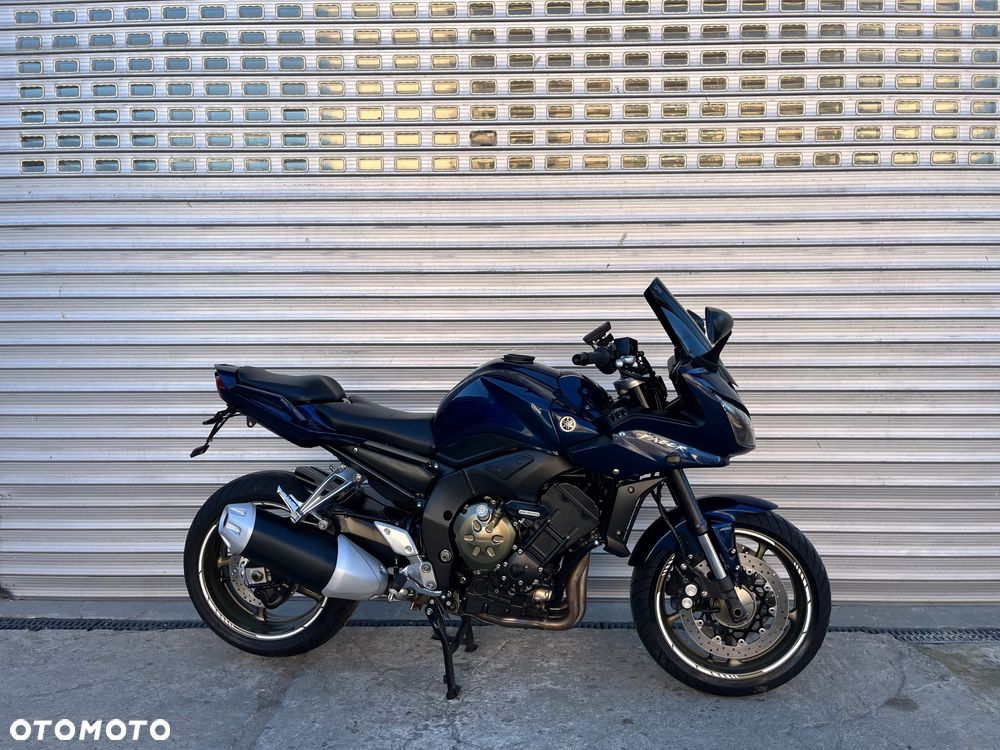 Yamaha FZ - 4
