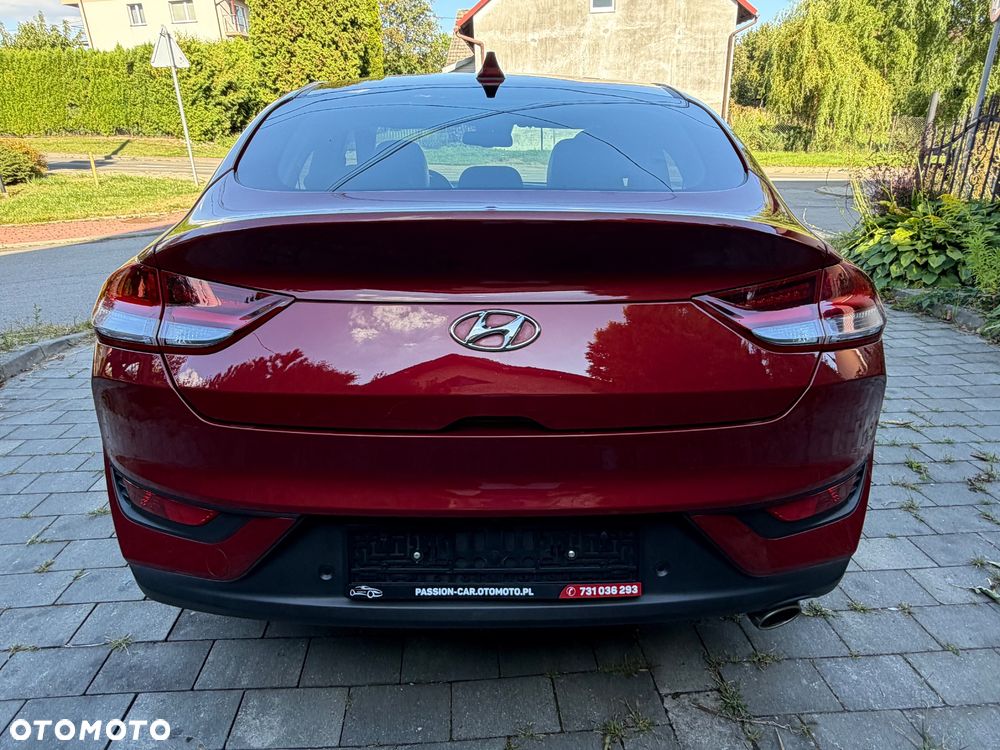 Hyundai i30 1.5 T-GDI 48V-Hybrid DCT EDITION 30+ - 11