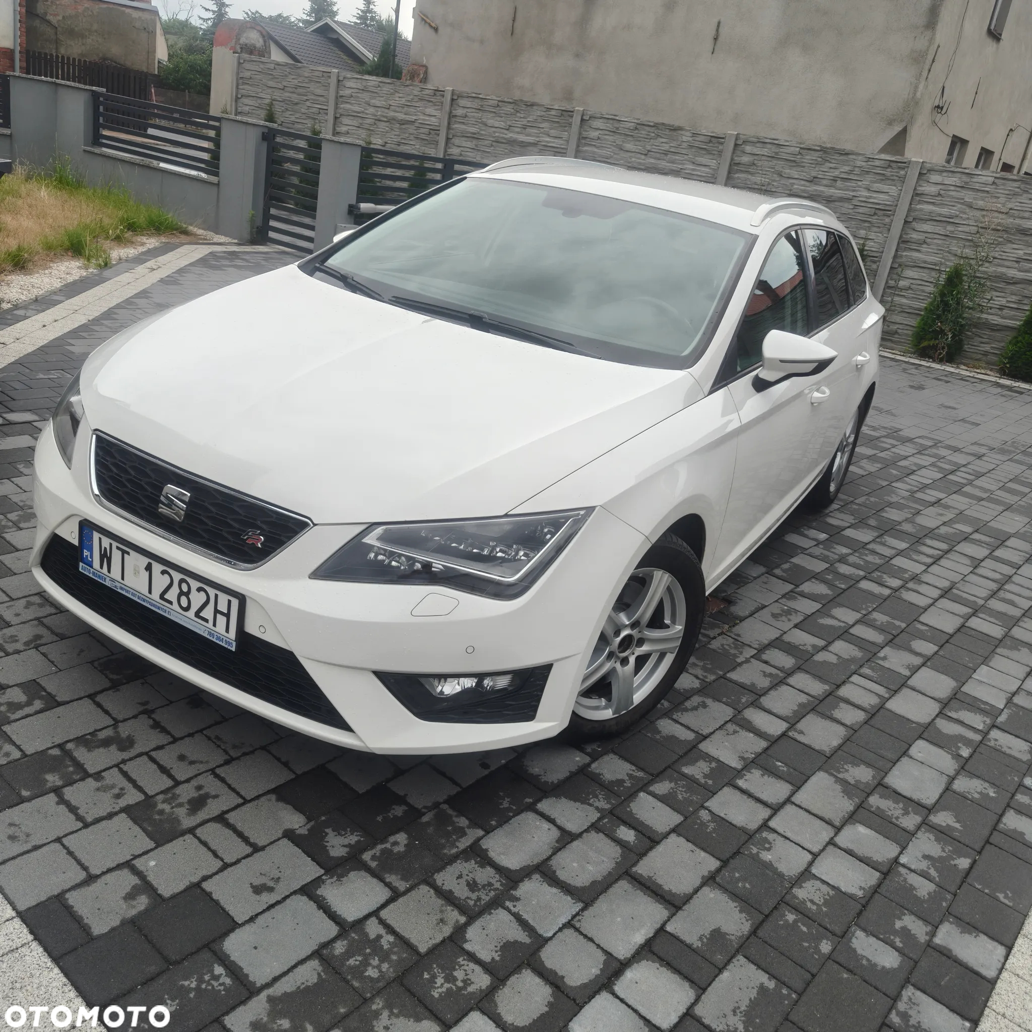 Seat Leon 2.0 TDI DPF Start&Stop DSG FR - 17