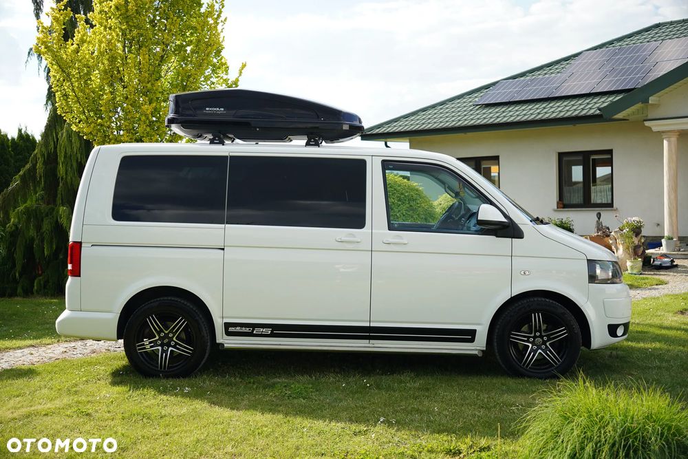 Volkswagen Multivan - 17