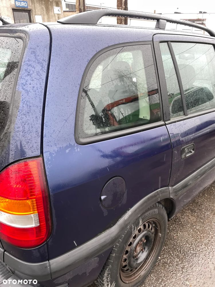 BLOTNIK PRAWY LEWY TYL CWIARTKA OPEL ZAFIRA A Z282 - 4