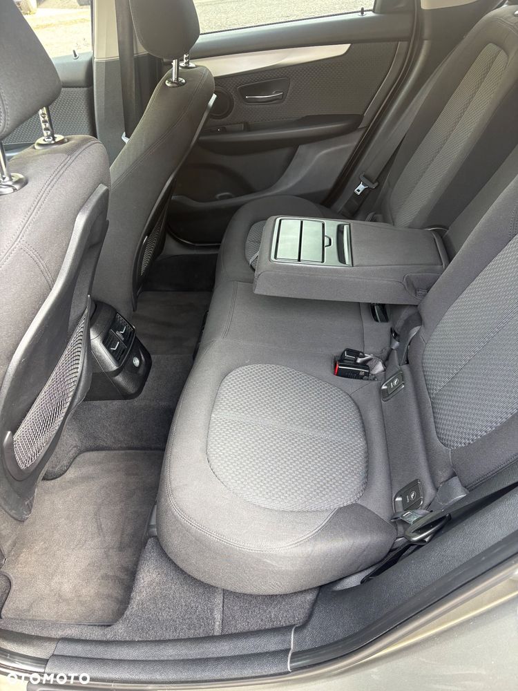 BMW Seria 2 220i Sport - 29