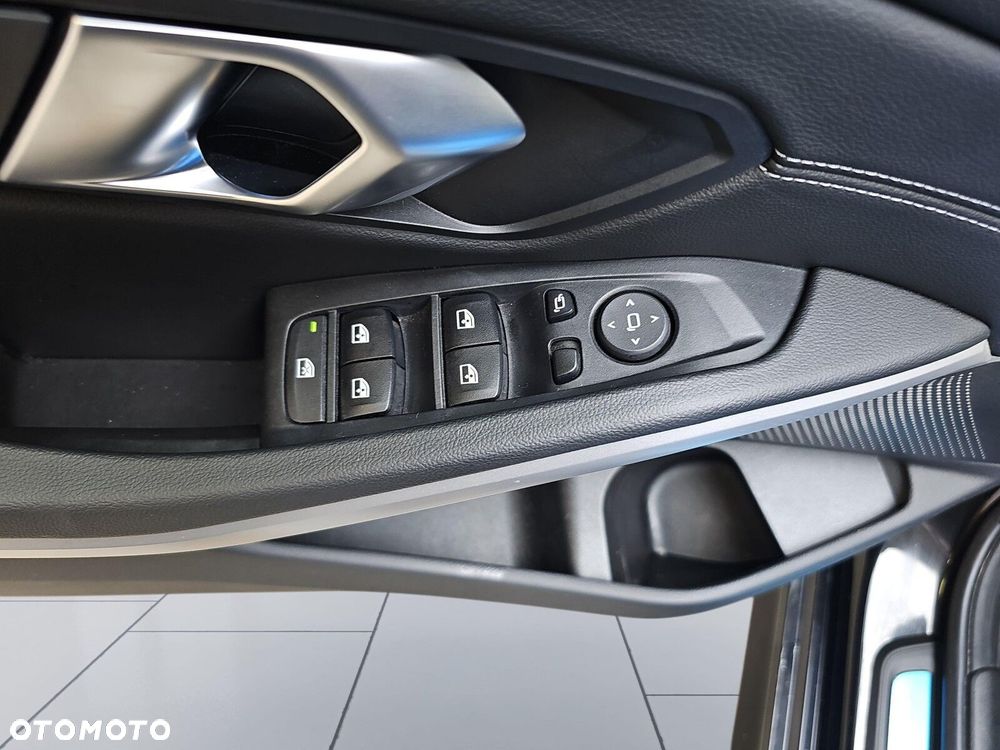 BMW Seria 3 318d - 18