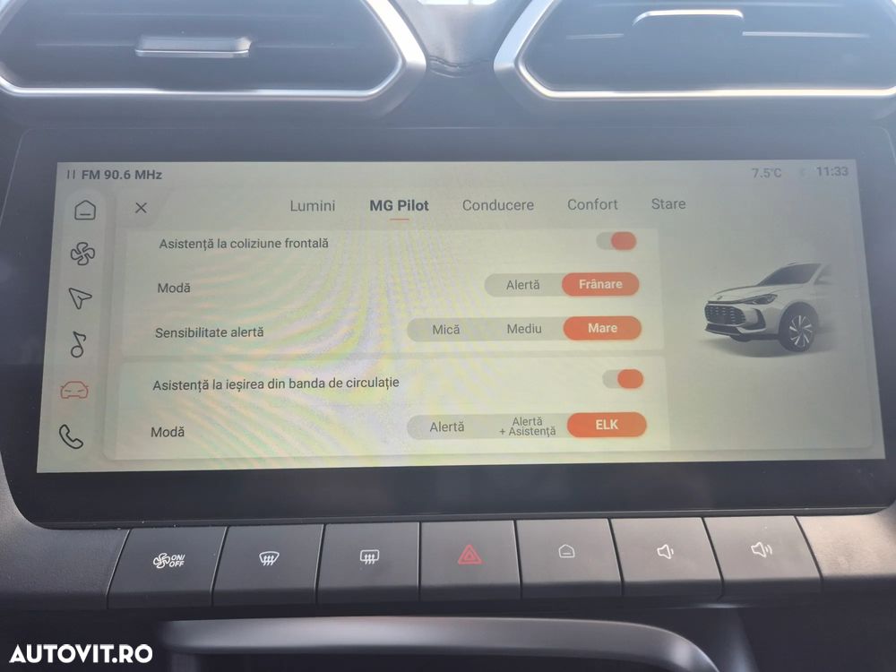 MG ZS HEV 1.5 GSI AT Exclusive - 22