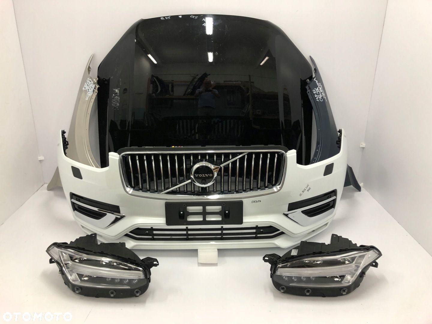 VOLVO XC90 II 2021- LIFT INSCRIPTION MASKA ZDERZAK LAMPY BŁOTNIKI - 1
