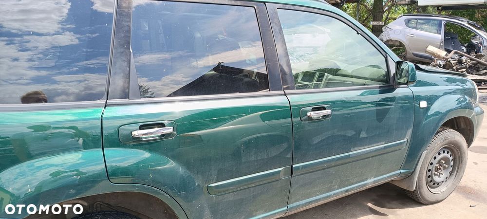 NISSAN X-TRAIL T30 DRZWI TYŁ LEWE PRAWE DW0 - 2