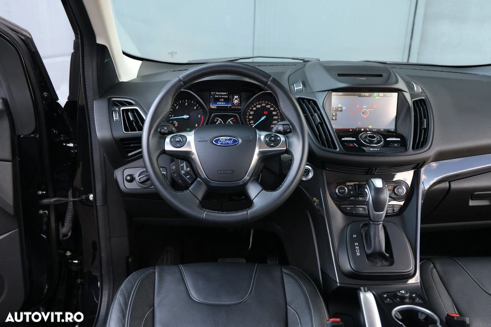 Ford Kuga 2.0 TDCi 4x4 Aut. ST-Line - 6