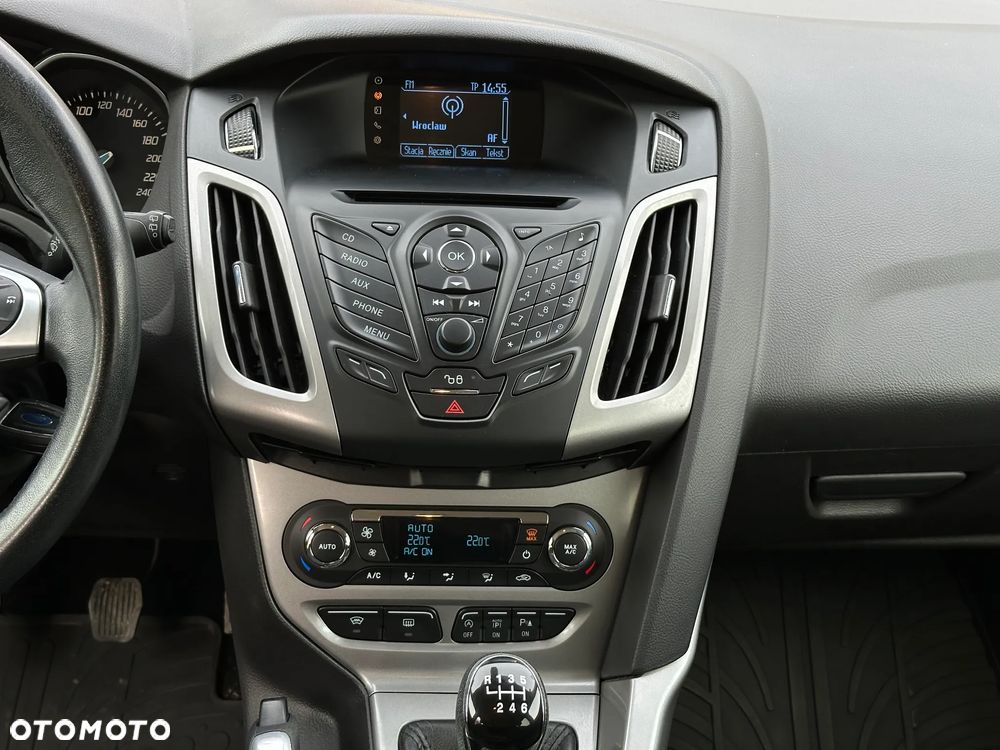 Ford Focus 1.0 EcoBoost STart-Stopp-System TITANIUM - 12