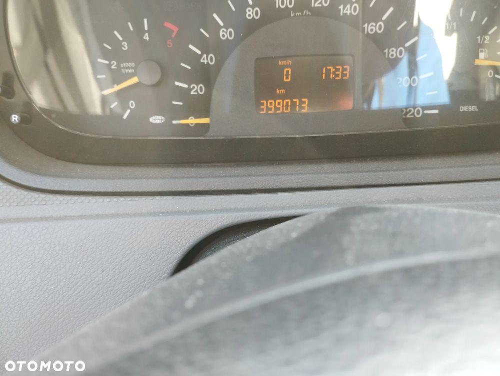 Mercedes-Benz Vito - 12