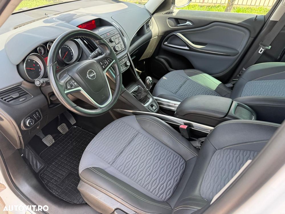 Opel Zafira Tourer 1.6 CDTI ECOFLEX Start/Stop Active - 13