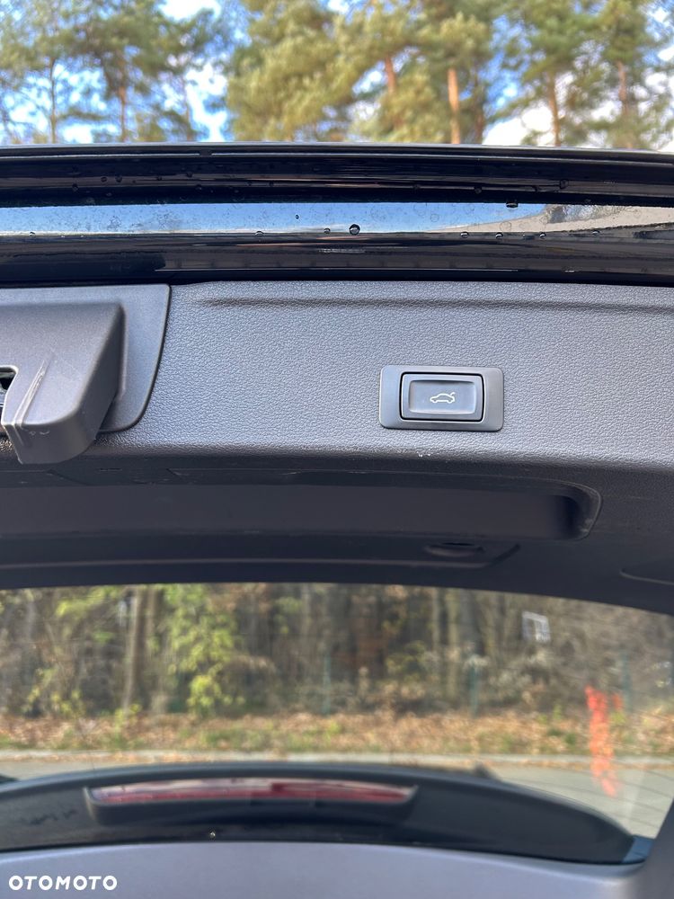 Audi A4 Avant 2.0 TFSI Quattro S tronic - 17