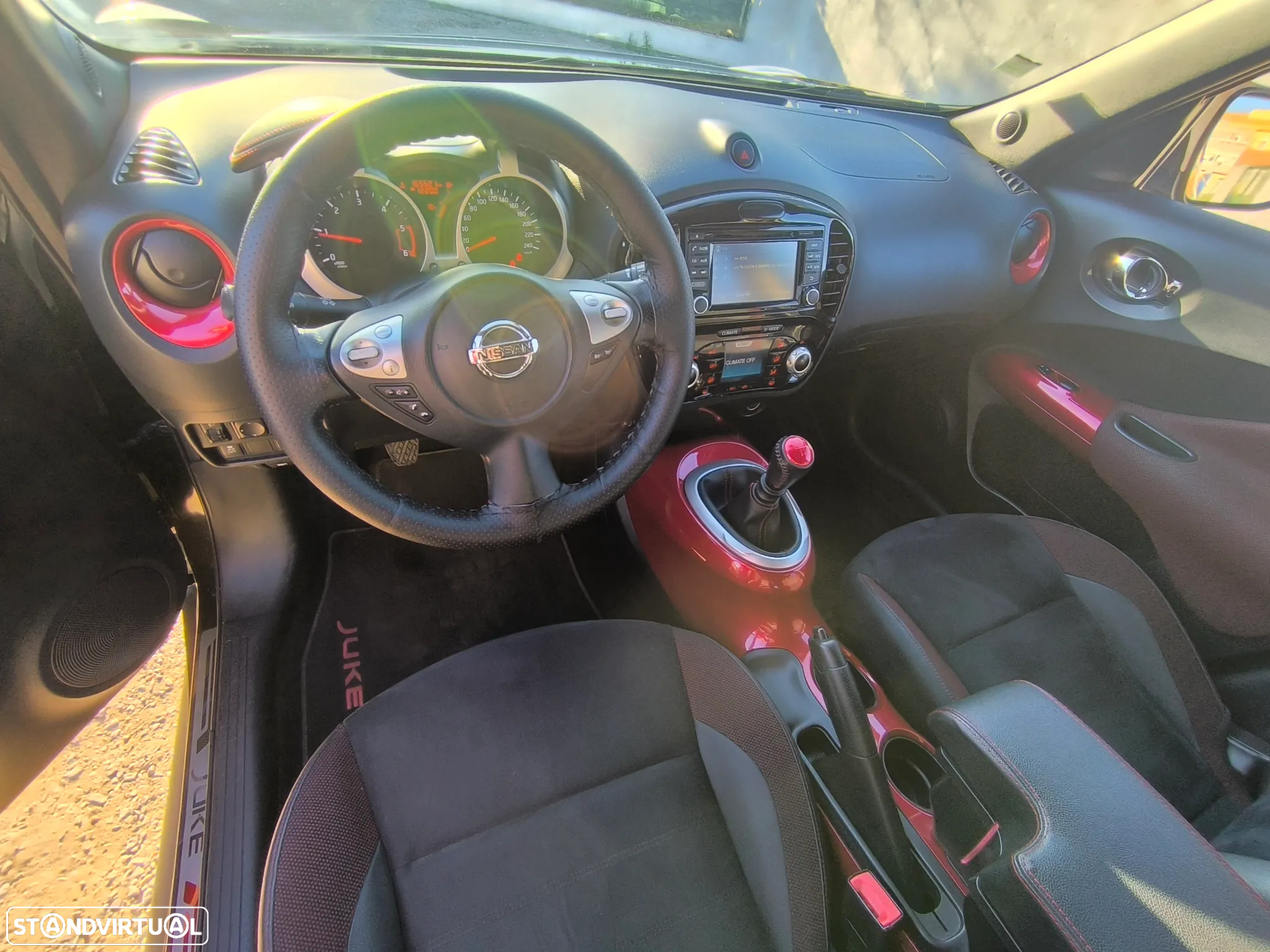 Nissan Juke 1.5 dCi Tekna S P.Ext.2 Red D. - 4