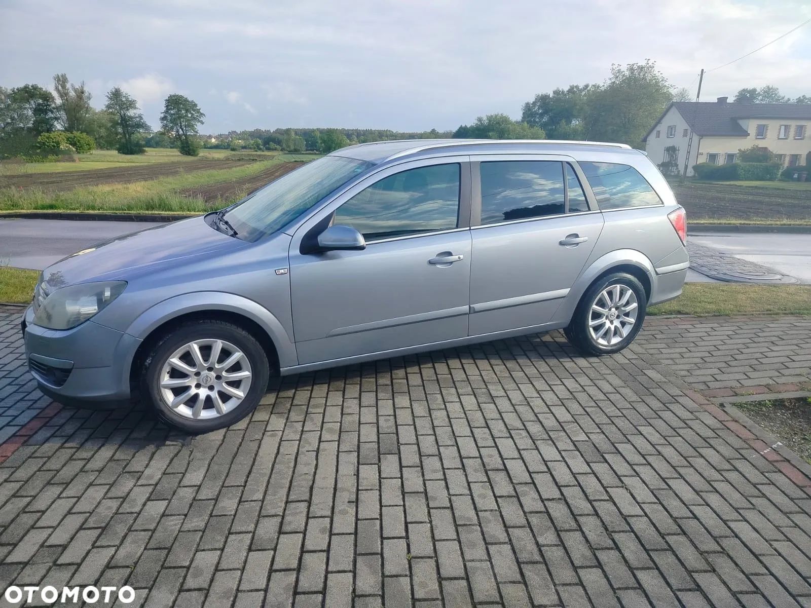 Opel Astra - 1