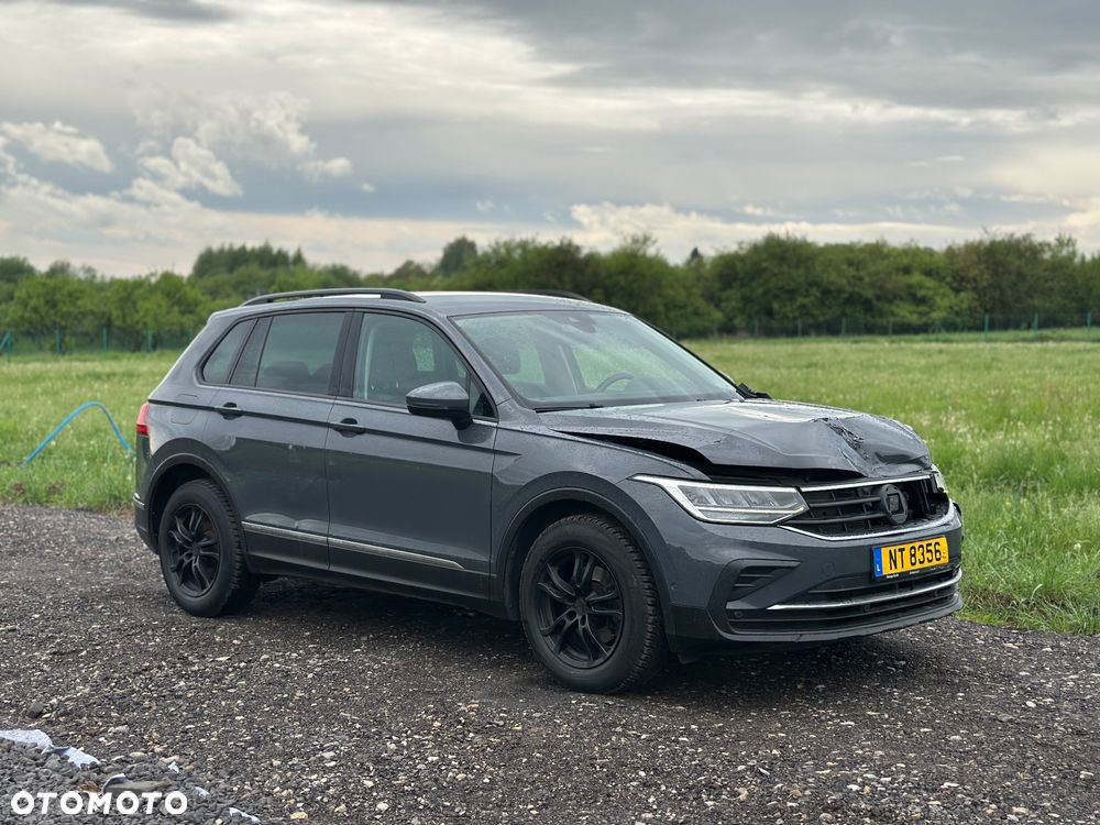 Volkswagen Tiguan - 22