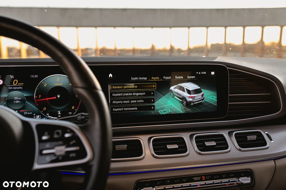 Mercedes-Benz GLE - 35