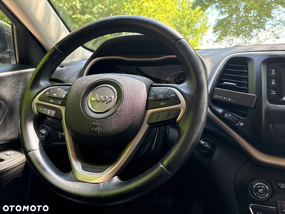 Jeep Cherokee 2.0 MJD Active Drive I Longitude - 30