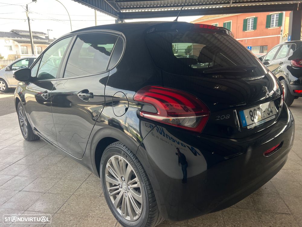 Peugeot 208 1.2 PureTech Style - 13
