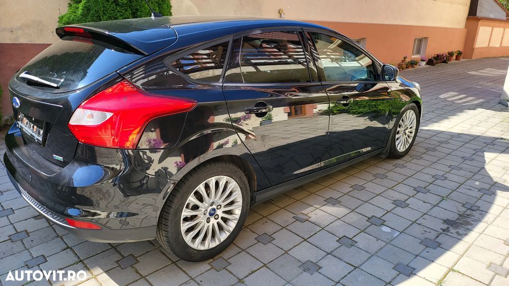 Ford Focus 1.0 EcoBoost Start-Stopp-System TREND - 12