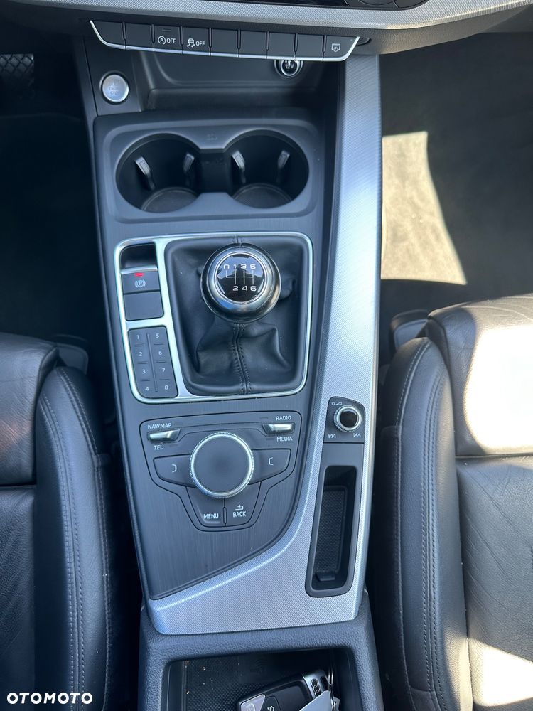 Audi A4 Limousine 2.0 TDI ultra - 15