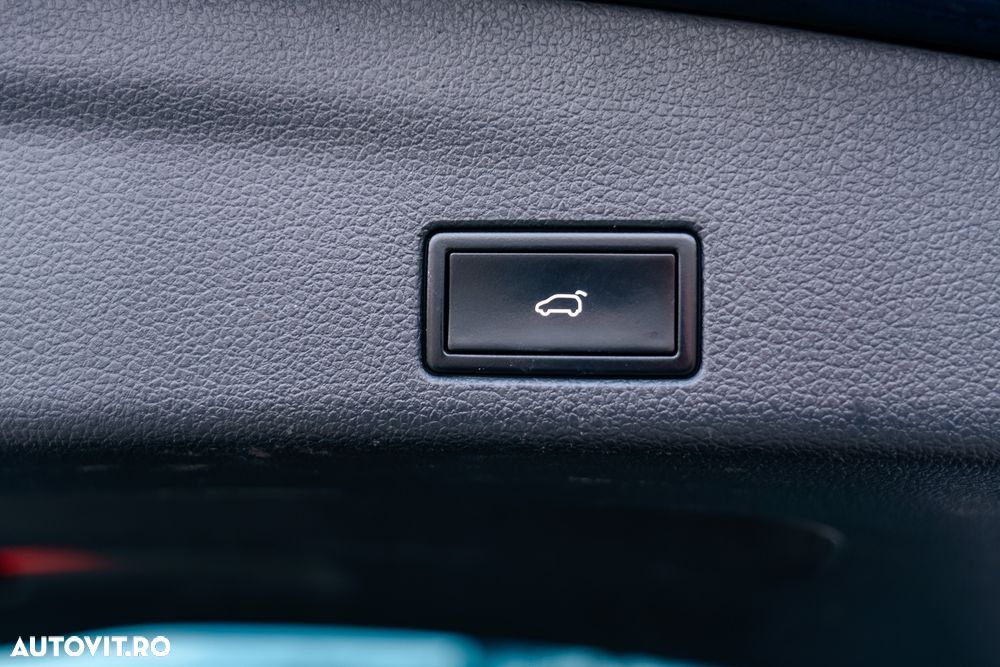 Volkswagen Sharan 2.0 TDI DSG Blue Motion Highline - 12